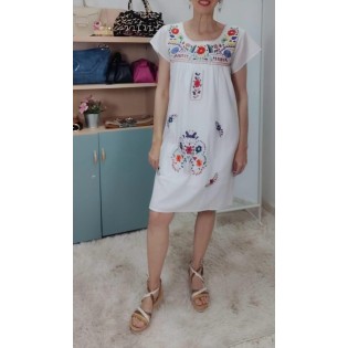 Vestido Corto Bordado